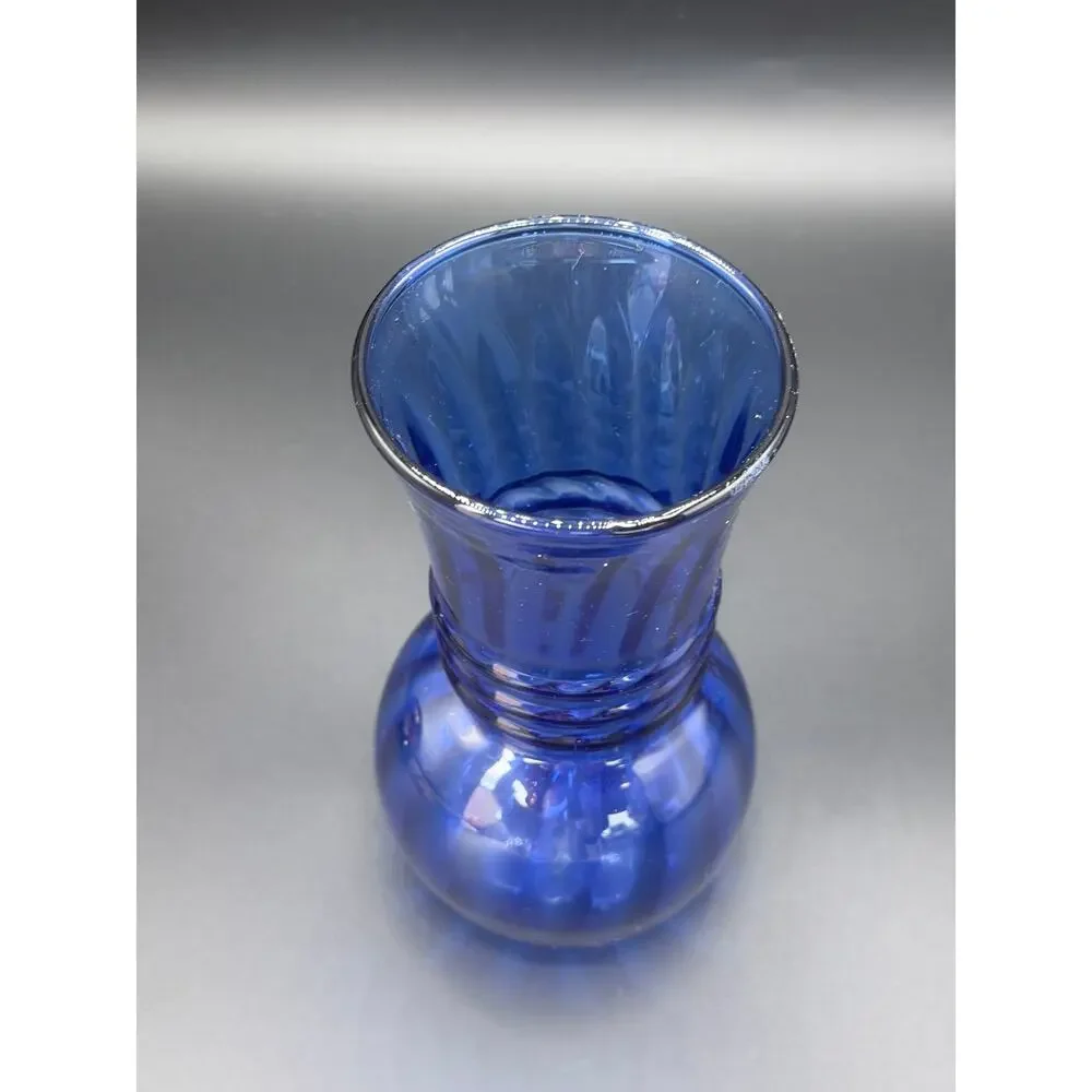 Vintage Indiana Glass Cobalt Blue Swirl Ribbed Ring Bud Vase 6.75 Inch